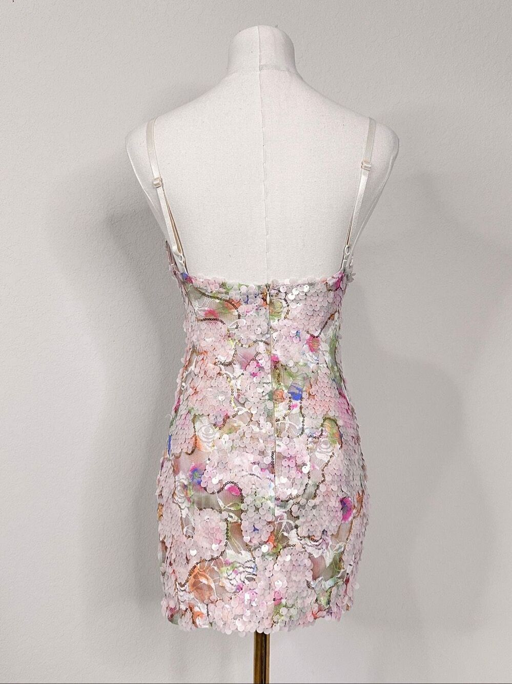 Bella Barnett Floral Sequin Bodycon Mini Dress XS Blush Cocktail Party Date HoCo - Picture 11 of 16